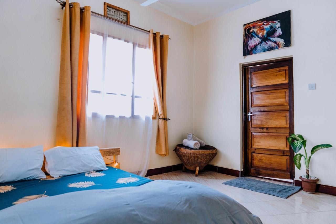 Mkoani Homestay Moshi Kültér fotó