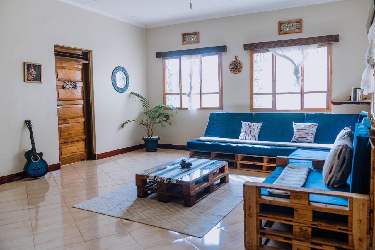 Mkoani Homestay Moshi Kültér fotó