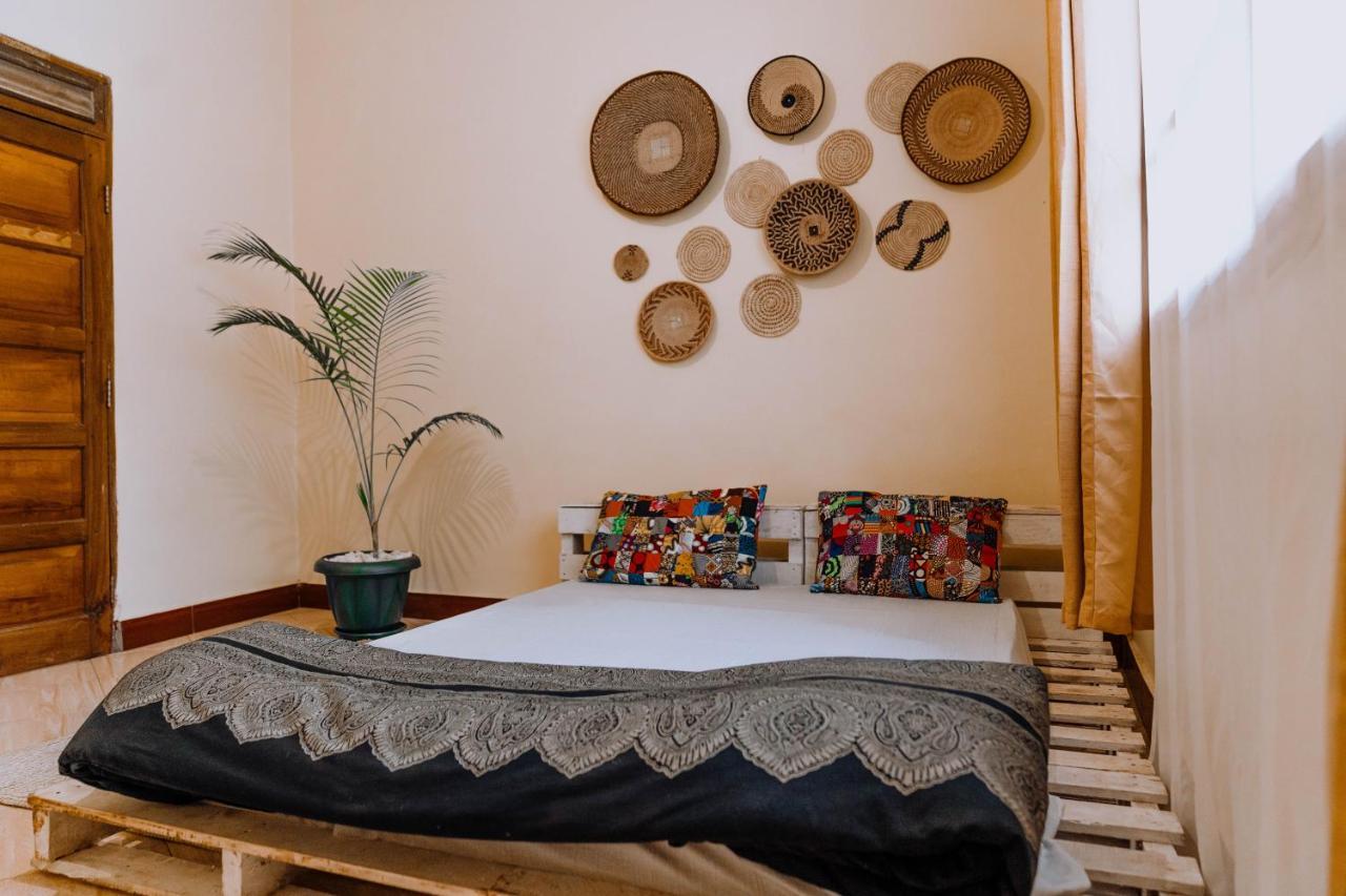 Mkoani Homestay Moshi Kültér fotó