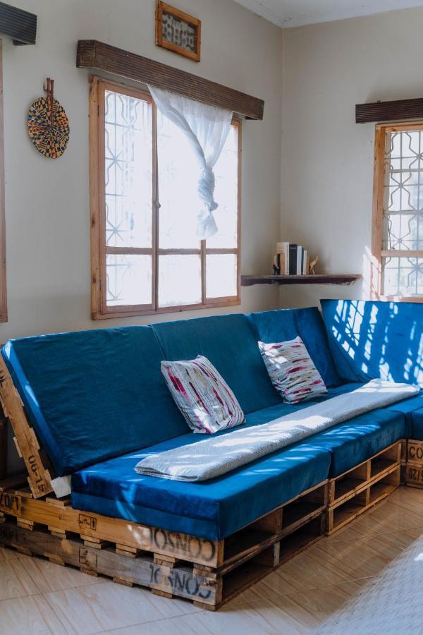 Mkoani Homestay Moshi Kültér fotó