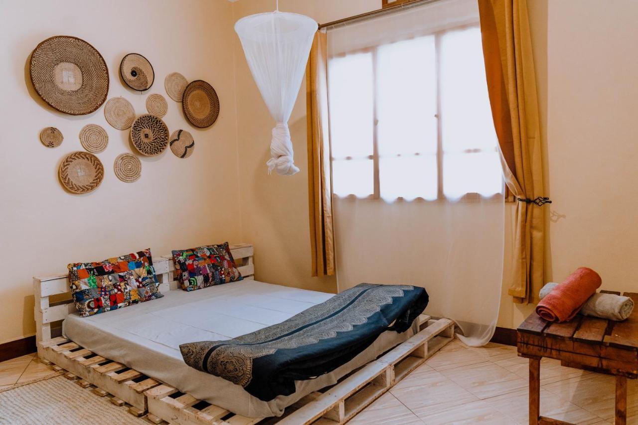 Mkoani Homestay Moshi Kültér fotó