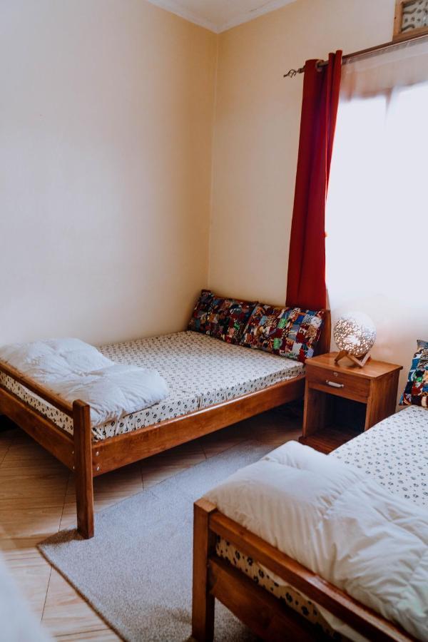 Mkoani Homestay Moshi Kültér fotó
